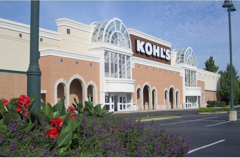 orig_Fashion-Mall-Commons-Ground-Level-0103