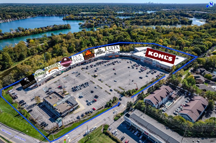 Fashion-Mall-Commons-Aerial-001-Property-View